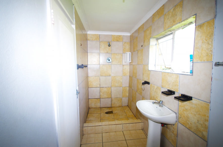 4 Bedroom Property for Sale in Bardene Gauteng