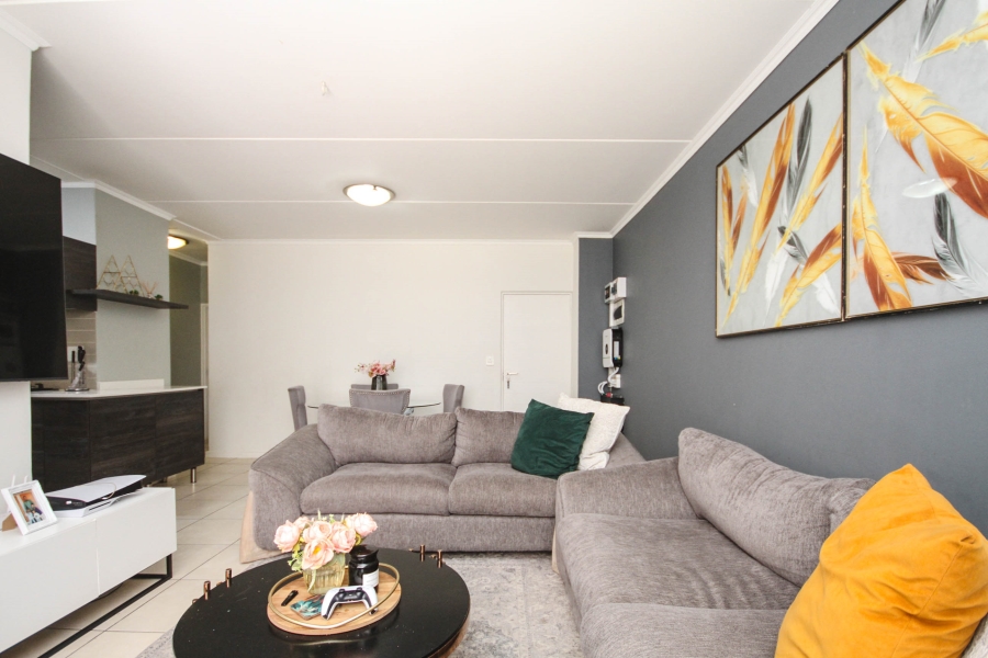 3 Bedroom Property for Sale in Greenstone Crest Gauteng