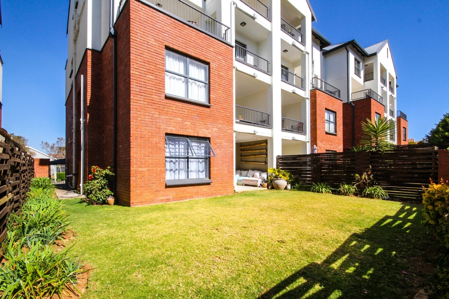 3 Bedroom Property for Sale in Greenstone Crest Gauteng