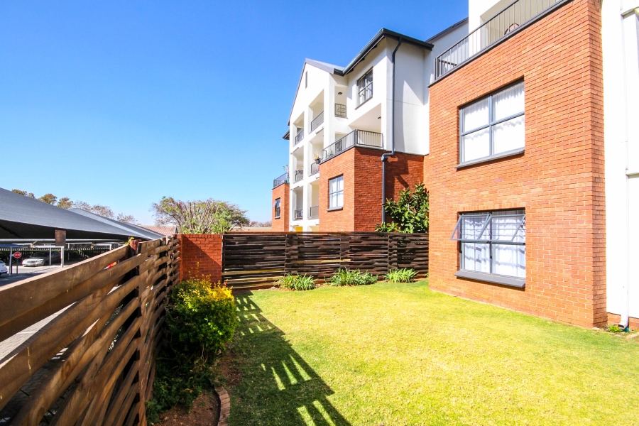 3 Bedroom Property for Sale in Greenstone Crest Gauteng