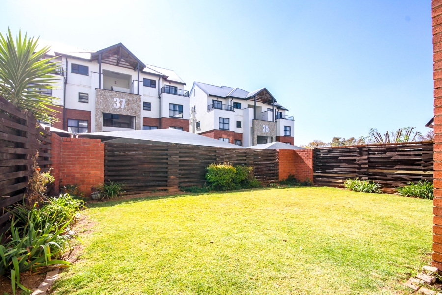 3 Bedroom Property for Sale in Greenstone Crest Gauteng