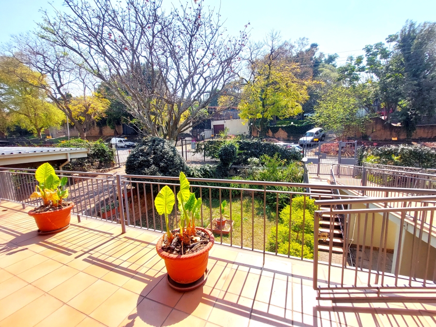 7 Bedroom Property for Sale in Lukasrand Gauteng