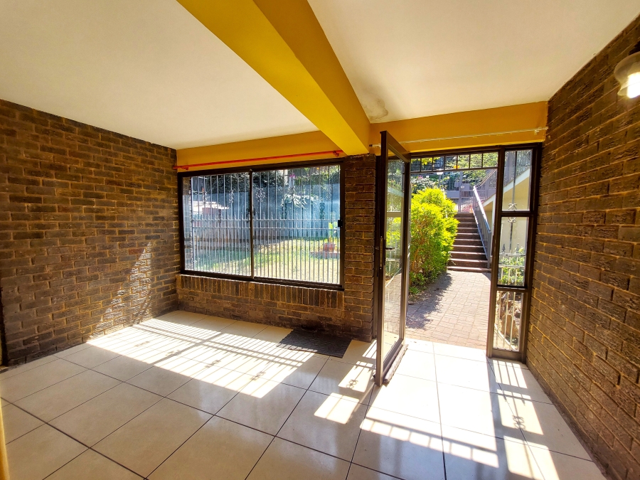 7 Bedroom Property for Sale in Lukasrand Gauteng
