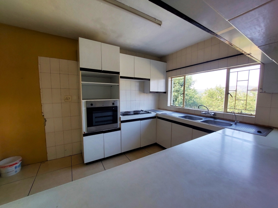 7 Bedroom Property for Sale in Lukasrand Gauteng