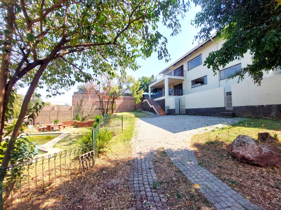 7 Bedroom Property for Sale in Lukasrand Gauteng