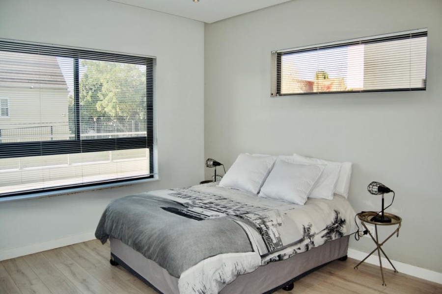 To Let 2 Bedroom Property for Rent in Hyde Park Gauteng