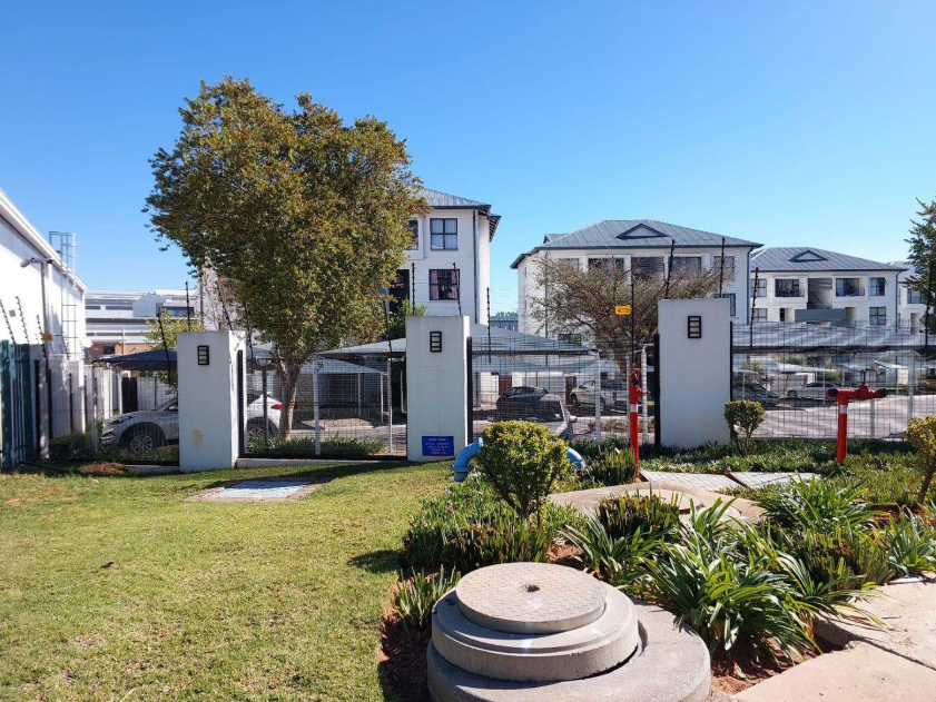 To Let 2 Bedroom Property for Rent in Modderfontein Gauteng