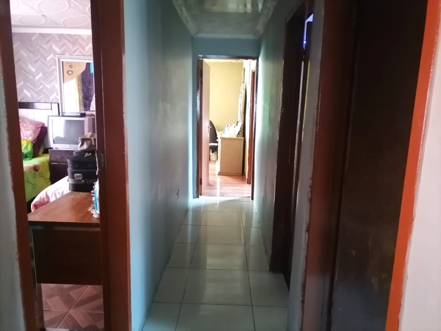 3 Bedroom Property for Sale in Moleleki Gauteng