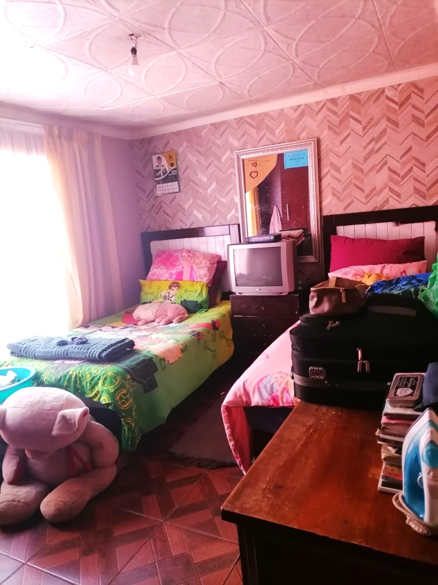 3 Bedroom Property for Sale in Moleleki Gauteng