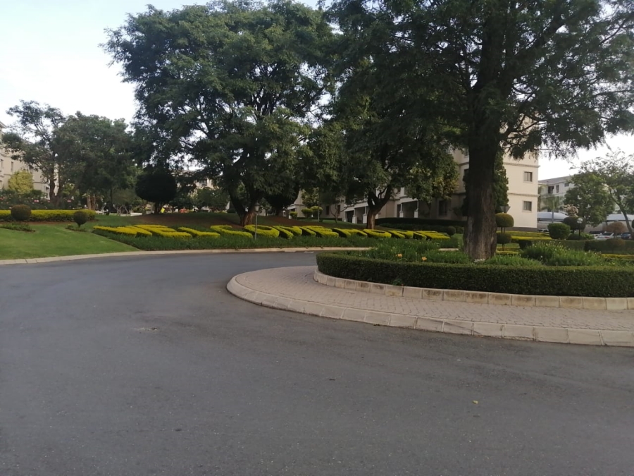 To Let 2 Bedroom Property for Rent in Noordwyk Gauteng