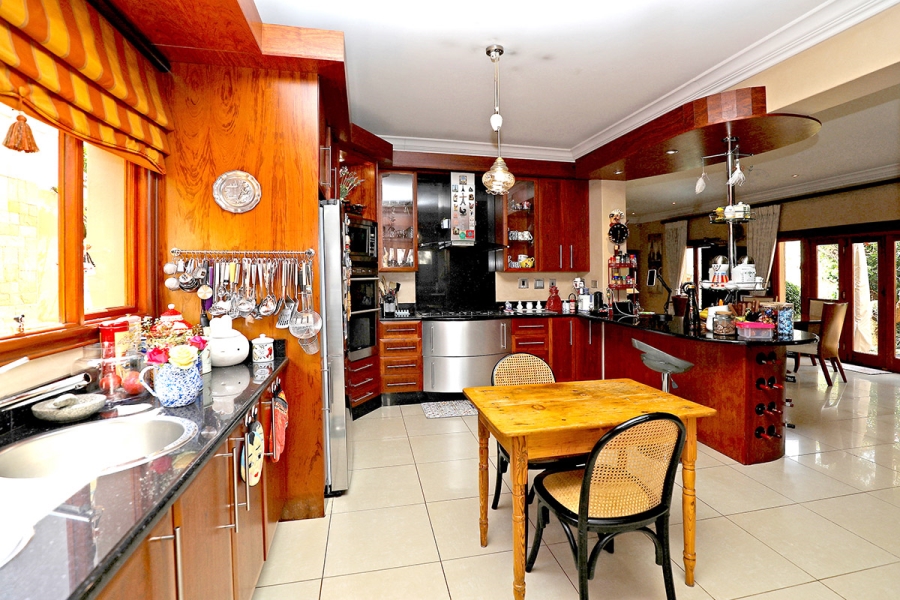 4 Bedroom Property for Sale in Broadacres Gauteng