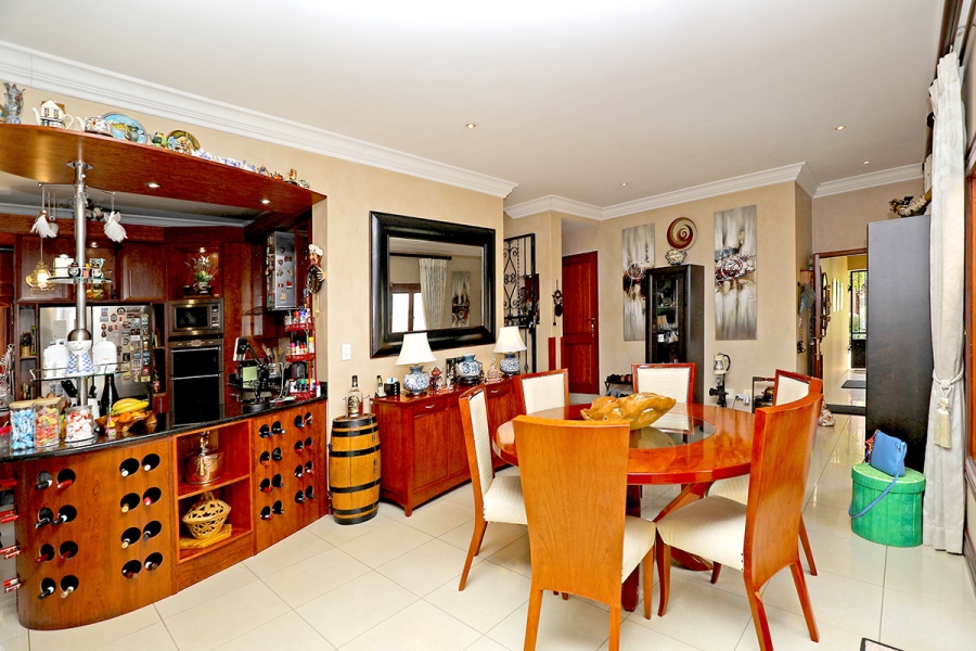 4 Bedroom Property for Sale in Broadacres Gauteng