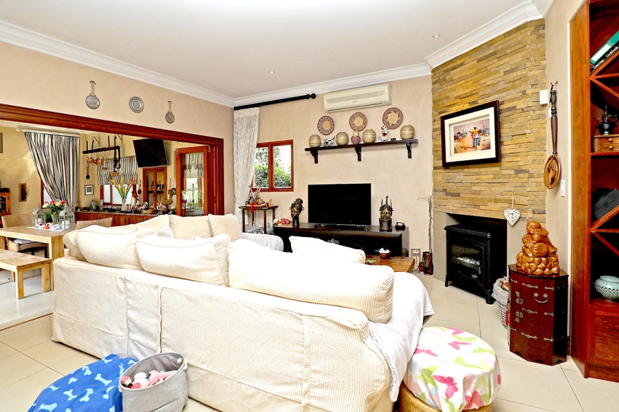 4 Bedroom Property for Sale in Broadacres Gauteng