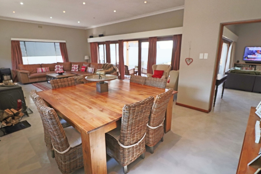 7 Bedroom Property for Sale in Bryanston Gauteng