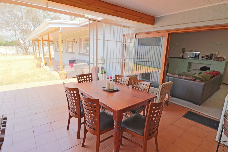 7 Bedroom Property for Sale in Bryanston Gauteng