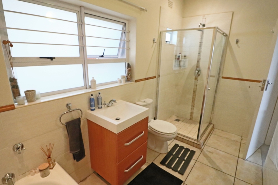 7 Bedroom Property for Sale in Bryanston Gauteng