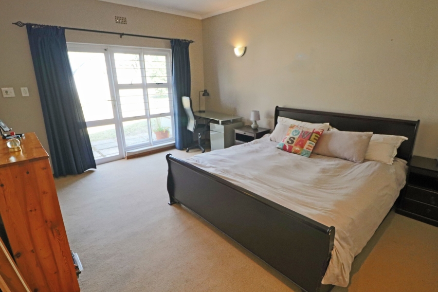 7 Bedroom Property for Sale in Bryanston Gauteng