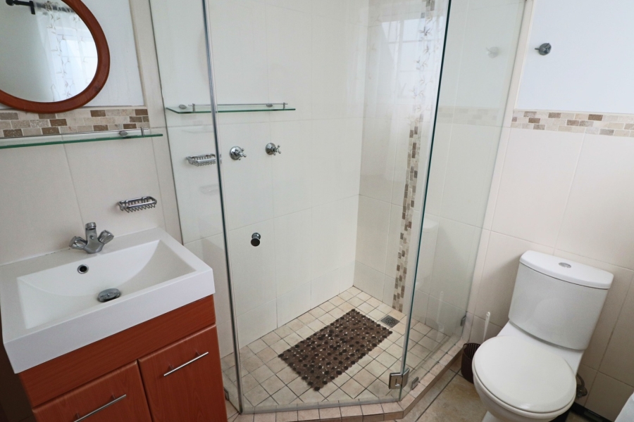 7 Bedroom Property for Sale in Bryanston Gauteng