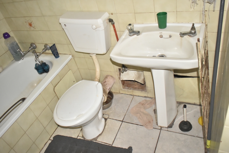 2 Bedroom Property for Sale in Pretoria Central Gauteng