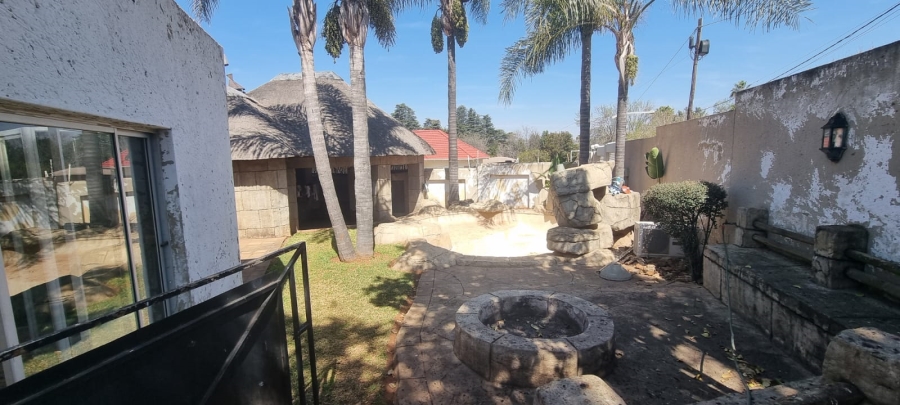 3 Bedroom Property for Sale in Cyrildene Gauteng
