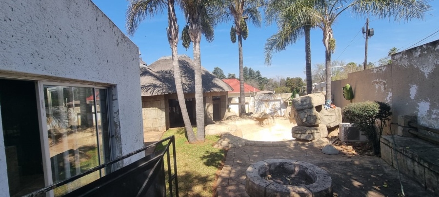 3 Bedroom Property for Sale in Cyrildene Gauteng