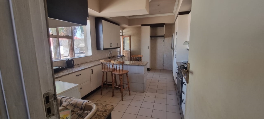 3 Bedroom Property for Sale in Cyrildene Gauteng