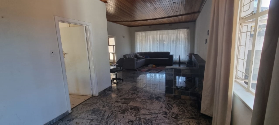 3 Bedroom Property for Sale in Cyrildene Gauteng
