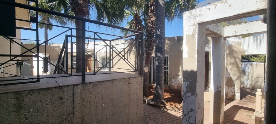 3 Bedroom Property for Sale in Cyrildene Gauteng