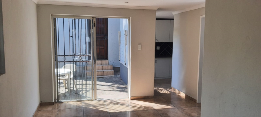 5 Bedroom Property for Sale in Edendale Gauteng