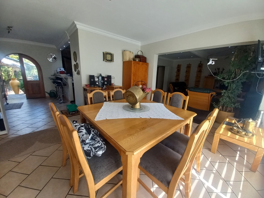 5 Bedroom Property for Sale in Croydon Gauteng