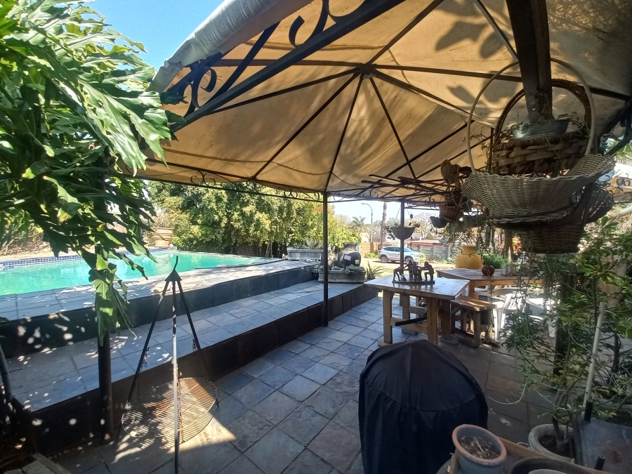 5 Bedroom Property for Sale in Croydon Gauteng