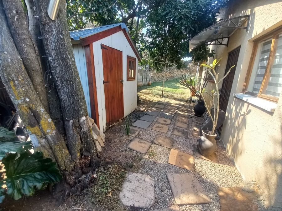 5 Bedroom Property for Sale in Croydon Gauteng
