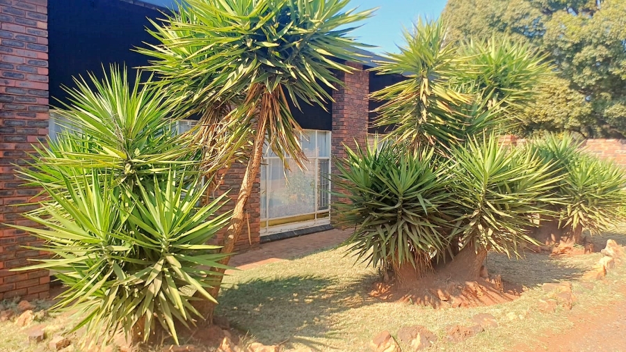 4 Bedroom Property for Sale in Lyttelton Manor Gauteng