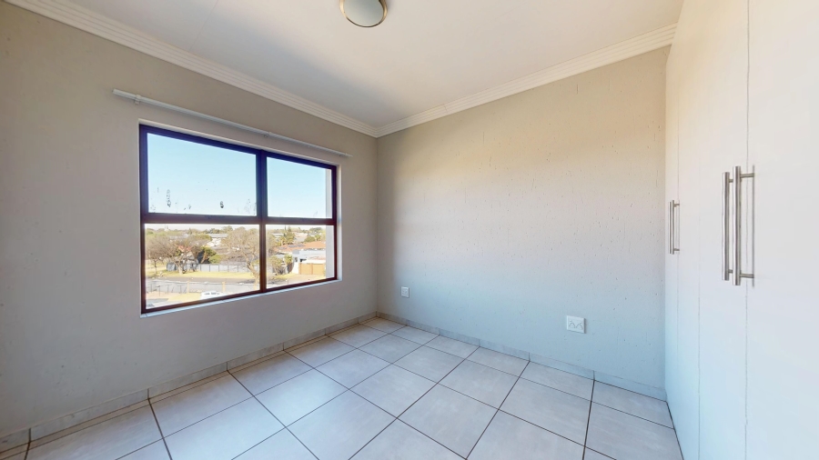2 Bedroom Property for Sale in Jansenpark Gauteng