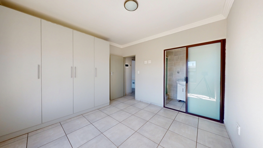2 Bedroom Property for Sale in Jansenpark Gauteng