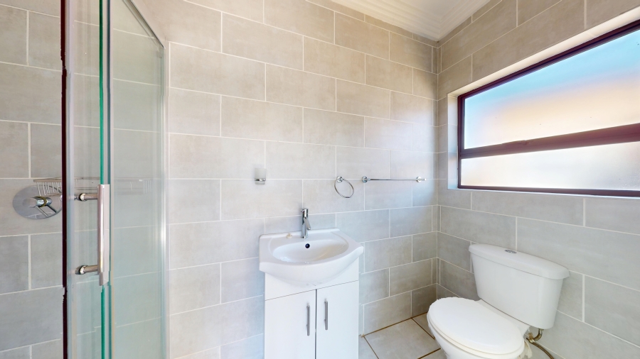 2 Bedroom Property for Sale in Jansenpark Gauteng