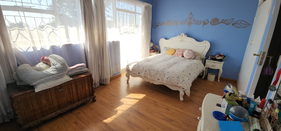 2 Bedroom Property for Sale in Brackenhurst Gauteng