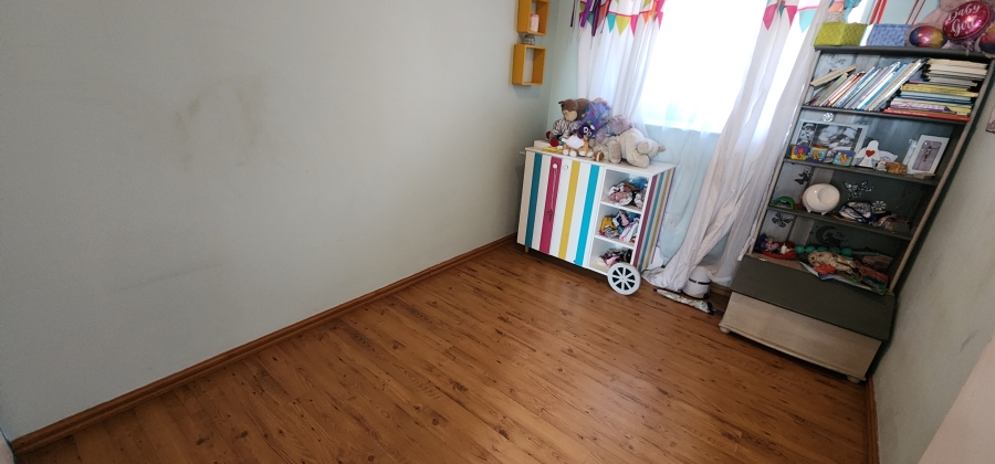 2 Bedroom Property for Sale in Brackenhurst Gauteng