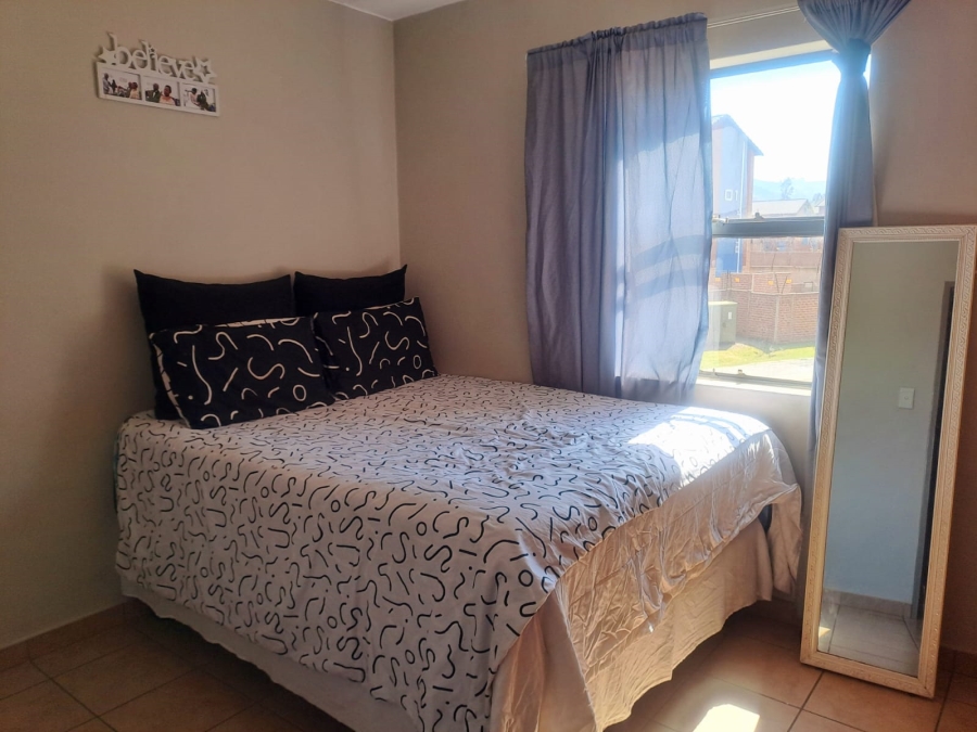 2 Bedroom Property for Sale in Olifantsvlei Gauteng