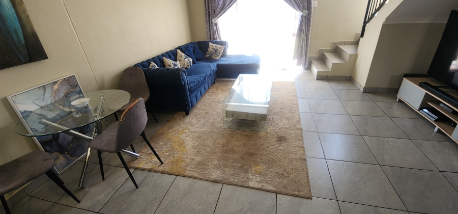 4 Bedroom Property for Sale in Albertsdal Gauteng