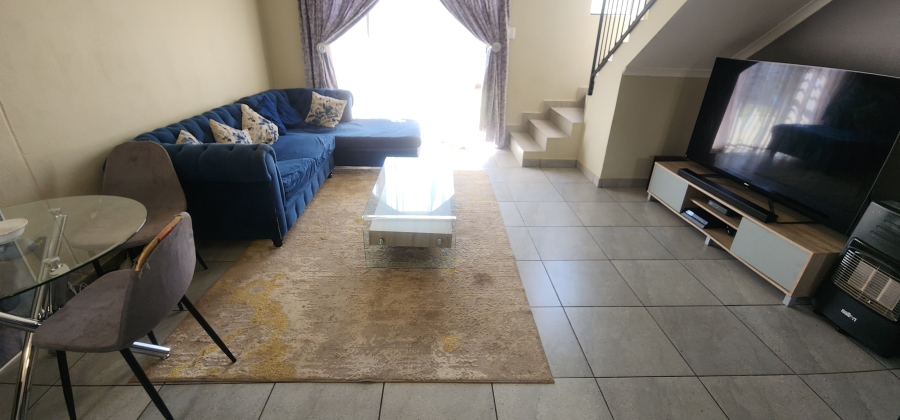 4 Bedroom Property for Sale in Albertsdal Gauteng