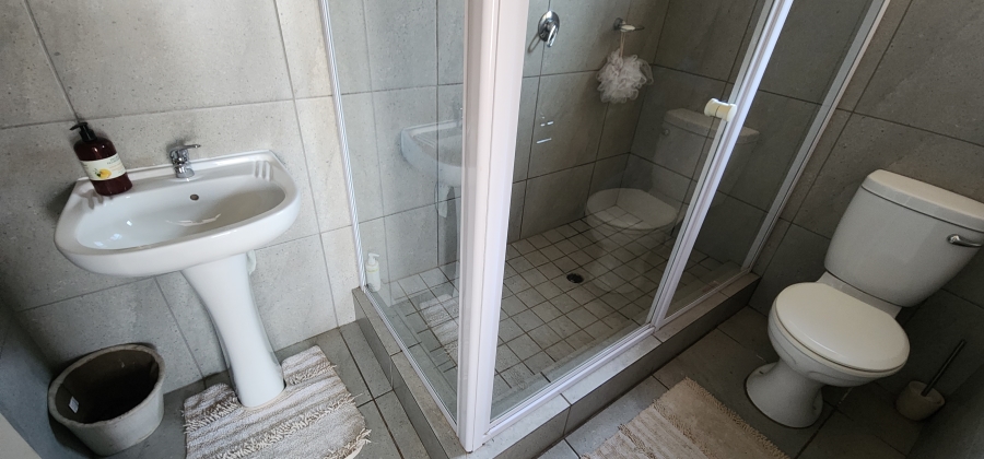 4 Bedroom Property for Sale in Albertsdal Gauteng