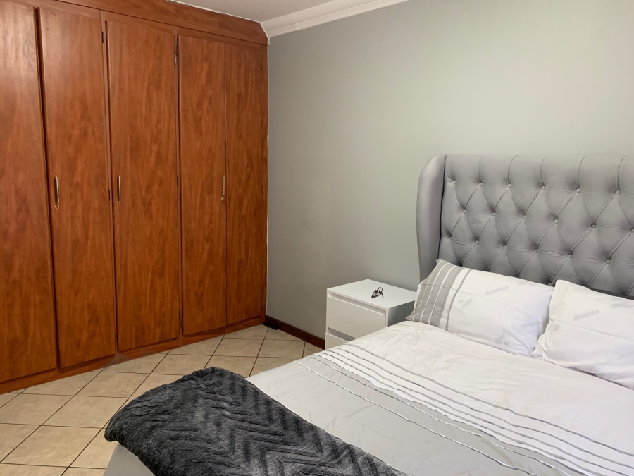 3 Bedroom Property for Sale in Die Wilgers Gauteng