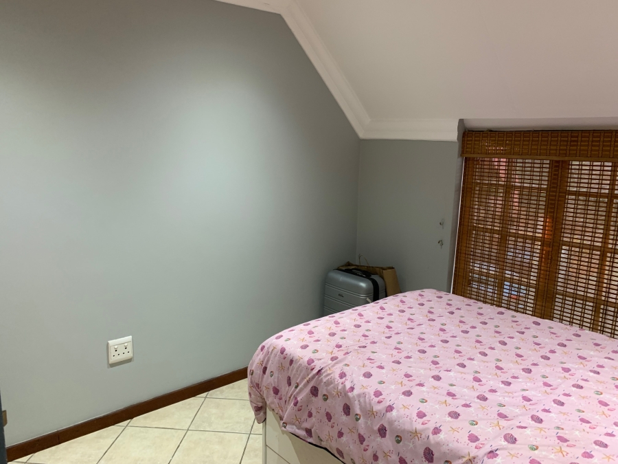 3 Bedroom Property for Sale in Die Wilgers Gauteng