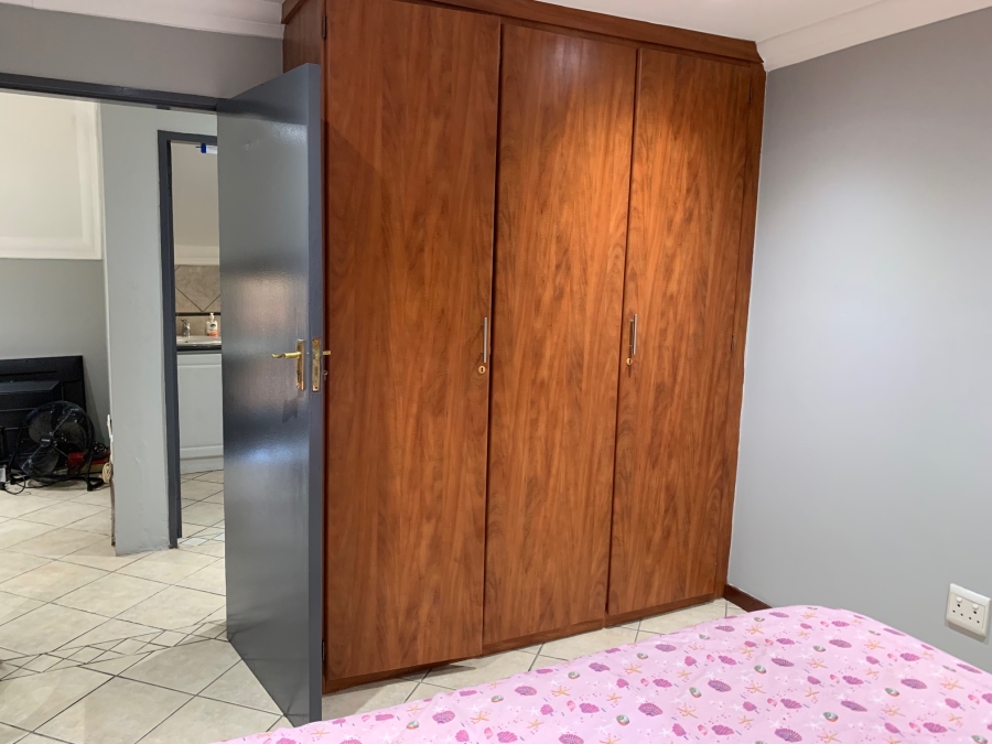 3 Bedroom Property for Sale in Die Wilgers Gauteng