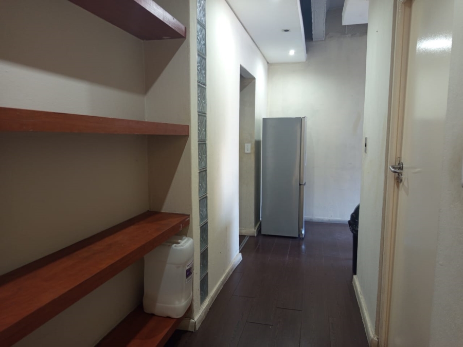 5 Bedroom Property for Sale in Braamfontein Gauteng