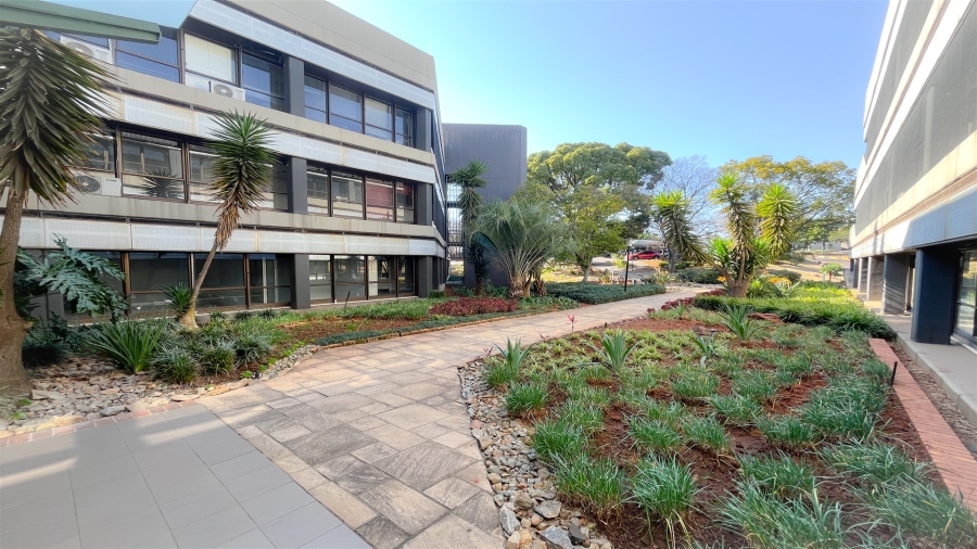 To Let commercial Property for Rent in Essexwold Gauteng