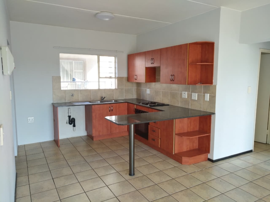 2 Bedroom Property for Sale in Bardene Gauteng