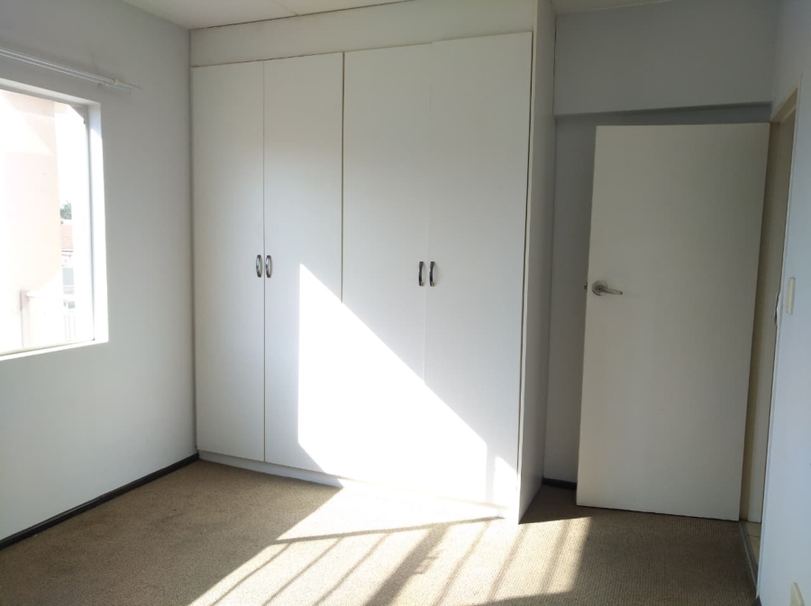 2 Bedroom Property for Sale in Bardene Gauteng