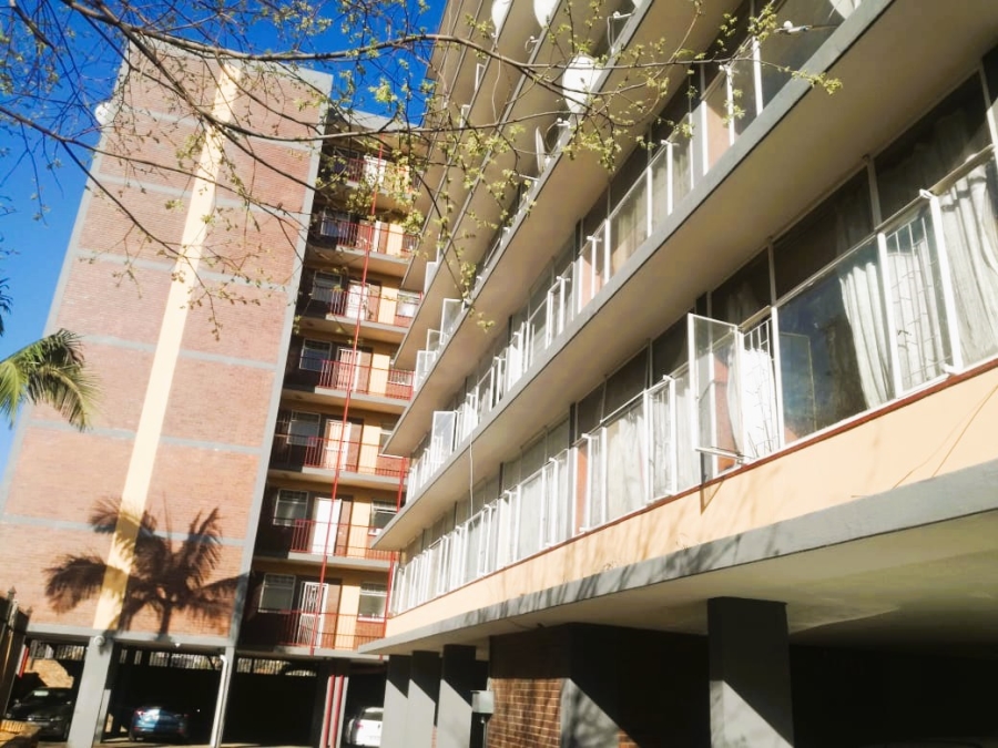 1 Bedroom Property for Sale in Pretoria Central Gauteng
